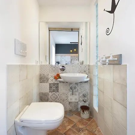 Yourhome - Karme House *